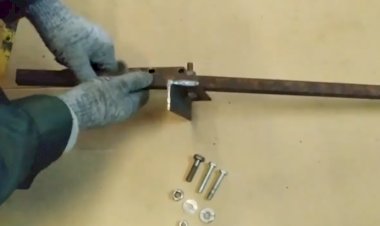 Как стянуть половые доски без усилий своими руками