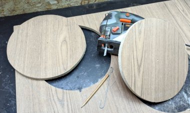 Как выпилить ровный круг лобзиком Самоделка для лобзика