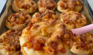 пирожки как мини-пиццы с мясом и картофелем