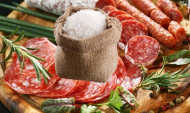 Чем опасен избыток соли и чем её заменить