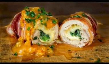 Как приготовить куриные рулетики в духовке под вкуснейшим соусом!