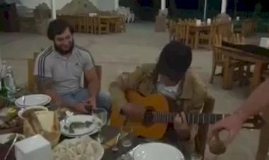 Песня про " Любовь "