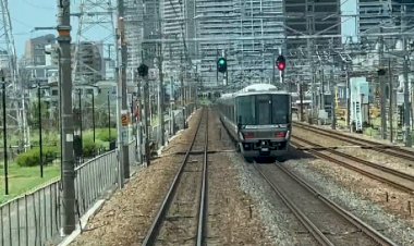 Ускорился ли поезд?