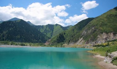 Загадки озера Иссык-Куль. Что скрыто под его водами?