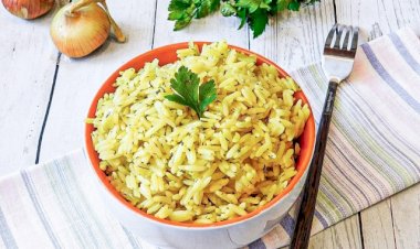 Рис на сковороде с говяжьим мясом