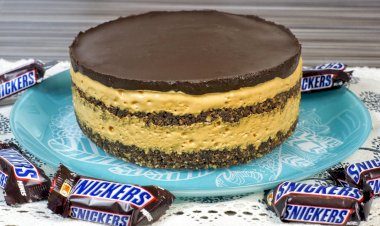 Как приготовить “Сникерс”: Невероятно Вкусный Торт Без Выпечки!
