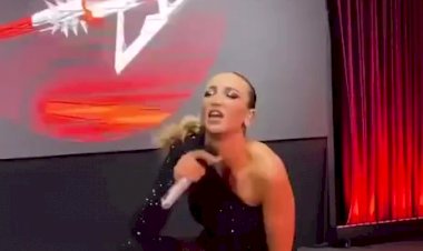 И снова Оля.