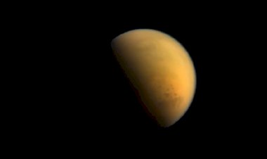 Титан — спутник с атмосферой