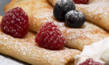 Воздушные тонкие блины на молоке