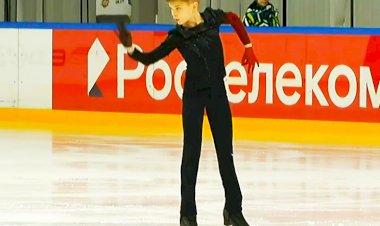 Лев Лазарев — герой героич 6-о этапа Гран-при России по фигурному катанию в Москве