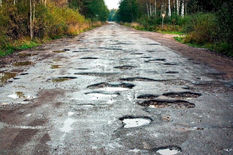Где в России обычно встречаются плохие дороги