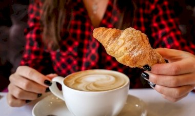 6 полезных и вкусных вариантов, заменяющих кофе