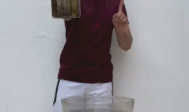 Не повторять! Вот как взаимодействует раскаленное подсолнечное масло с водой