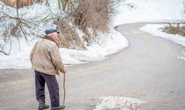 Одиночество среди людей.
