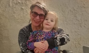 Моя внучка Соня на сцене