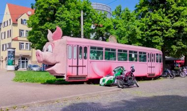 Трамвай-«хрюшка»