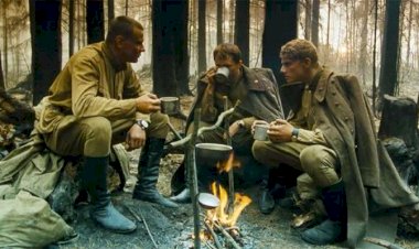 "В августе 44-го". Бабушка приехала!