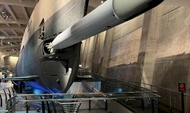 Тайны Немецкой подлодки U-505, фотопрогулка снаружи и внутри. Смотрим её секреты и устройство.