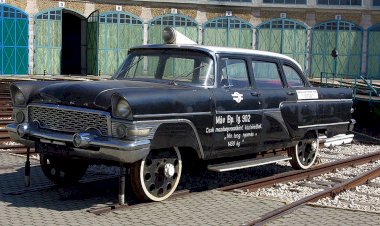 ГАЗ-13 "Чайка", Дрезина на железнодорожном ходу