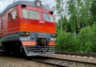 Электропоезд ЭД2Т-0039 с приветливой бригадой