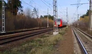 Летит в Нижний-Новгород