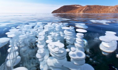 Подземная бомба в Сибири - метановые пузыри