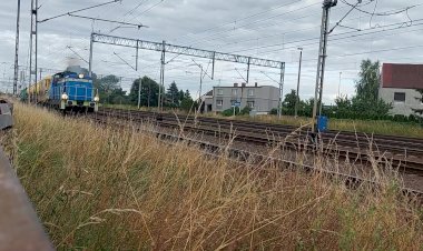Гербицидный Поезд, против сорняков на путях