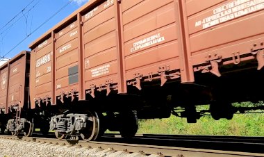 Железная дорога "Разноцветный!" ВЛ11-074/095 с грузовым поездом