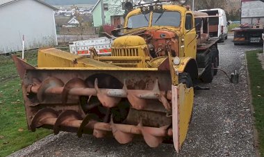 ЗИЛ-157. Лютый Снегоочиститель