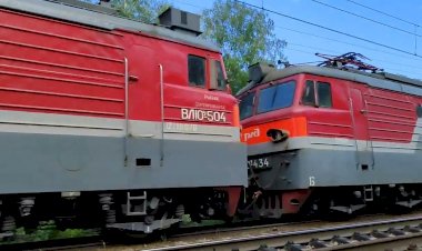 Система Электровозов ВЛ10У-504/434 с длинным грузовым поездом