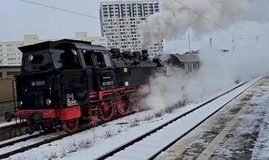Берлин Лихтенберг, Паровоз с ретро поездом