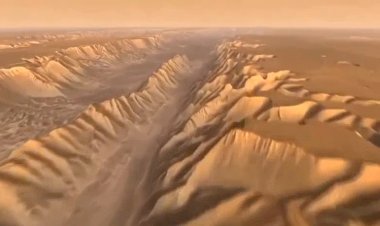 Марс. Долина Маринера