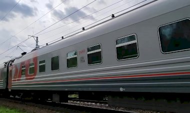 Электровоз ЭП2К-321 с Пассажирским поездом
