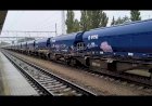 Остановка на станции, Локомотив Сименс с вагонами для зерна