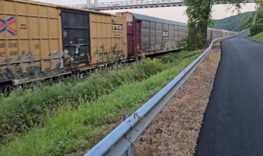 Едет в Нью-Йорк, Поезд компании CSX