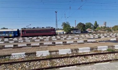 Поезда на станции Филипово