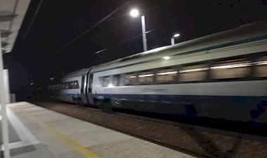 Варшава-Краков, Пендолино скоростной поезд экспресс