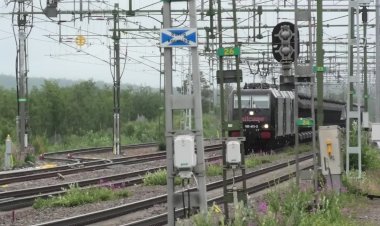 Поезда на рудной дороге в Арктике,  LKAB IORE Самый мощный и Тройная тяга навстречу