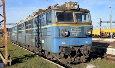 "Польский ВЛ10" Электровоз ET42-035 Следует Резервом без Поезда