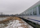 Магистральный тепловоз SU160-004 с пассажирским поездом до Кракова