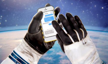 Не хотите ли послать смс в космос?