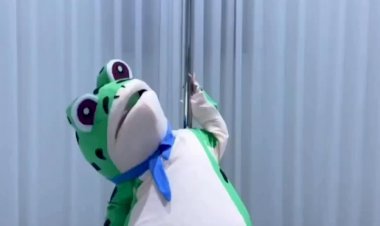 Царевна лягушка вспомнила молодость..