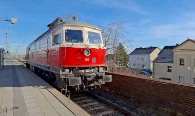 Локомотив ТЭ109 232 484-6 едет резервом без поезда