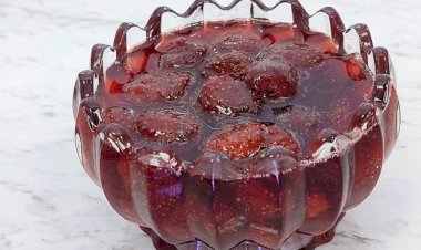 Клубничное варенье. Как приготовить клубничное варенье.