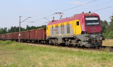 Машка ставшая Эдгаром, или как Поляки электровоз переделали из секции тепловоза 2M62-1006Б