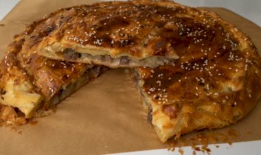 Домашний пирог с мясом и картофелем