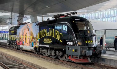 Король вальса, электровоз посвящённый композитору Штраусу