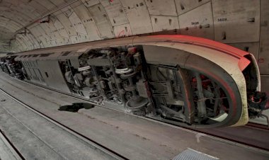 Испания, авария с поездом Ренфе -Пендолино