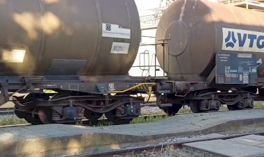 Сербия, Тепловозы 661 - 256/661 - 124 с цистернами