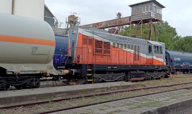 Сербия, Тепловоз 648-001 с цистернами для сжиженного газа